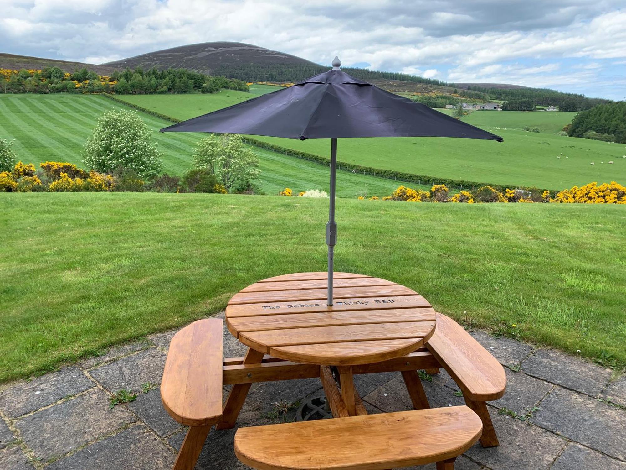 The Gables Whisky B&B Dufftown Exterior foto